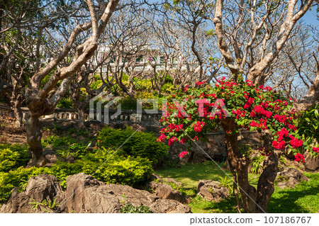 Khao Wang Gardens In Phetchaburi Khao Wang Gardens In Phetchaburi 107186767