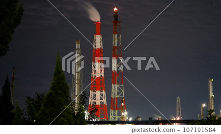 三重縣四日市市的工廠夜景 107191584