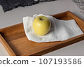 Apple  107193586