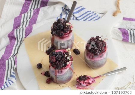 Chia pudding with blackberries Chia pudding with blackberries 107193703