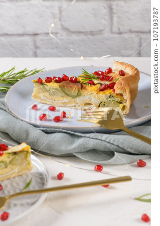 Homemade vegetable quiche Homemade vegetable quiche 107193787