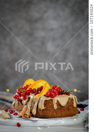 Christmas home made cinnamon cake Christmas home made cinnamon cake 107193824