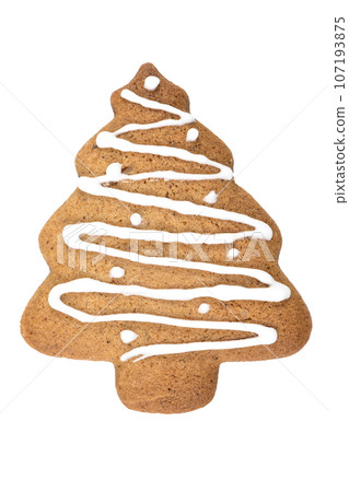 Gingerbread cookie in tree shape 107193875
