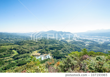 從竹山山頂眺望的景色 107193965