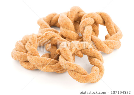 Olive crackers Olive crackers 107194582