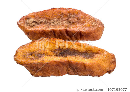 Traditional Christmas Rabanadas 107195077