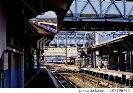 2002年:下午青森車站 2002年:下午青森車站 107196733