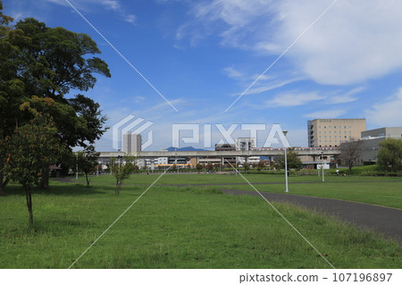 Looking towards Mt. Tsukuba where TX runs from Kenkyugakuen Ekimae Park 107196897