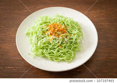 green jade noodle with garlic green jade noodle with garlic 107197465