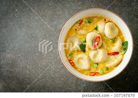 Green curry soup with Fish ball Green curry soup with Fish ball 107197870