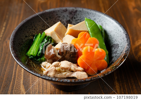 與高野豆腐一起燉 107198019