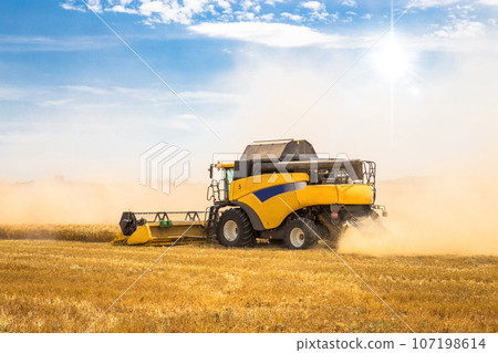 Combine Combine 107198614
