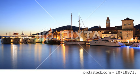Trogir skyline illuminated of dusk, Croatia 107199715