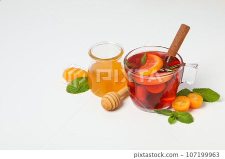 Concept of delicious hot drink - tea, berry - fruit tea 107199963