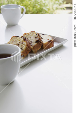Fruit pound cake and coffee, garden view room 107200064
