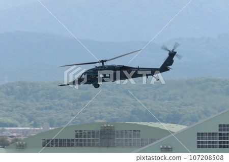 Air Self-Defense Force UH-60J Blackhawk rescue helicopter Air Self-Defense Force UH-60J Blackhawk rescue helicopter 107208508