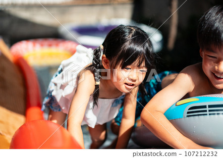 水池 兒童 孩子 107212232