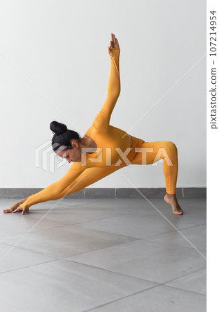 Side Lunge pose variation or  Skandasana  107214954