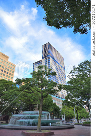 [Aichi Prefecture] Nagoya cityscape, Sakae, Naka Ward, Hisaya Odori Park and buildings 107216171