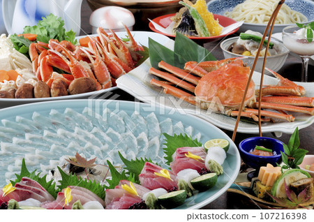 豪華日本料理、螃蟹火鍋和河豚生魚片 107216398