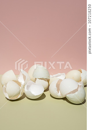 Empty broken eggshell.Easter holidays aesthetic. Empty broken eggshell.Easter holidays aesthetic. 107218250