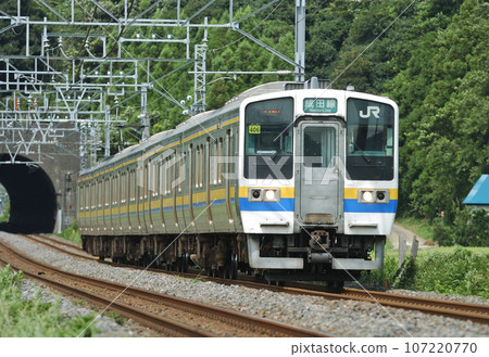 總武本線櫻花井JR東日本211系408編組（幕張） 107220770