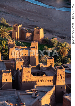 Scenic historic clay houses in the ancient UNESCO town of Ait Ben Haddou Scenic historic clay houses in the ancient UNESCO town of Ait Ben Haddou 107222752