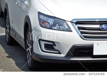 Car image Subaru Crossover 7 front mask 107224109