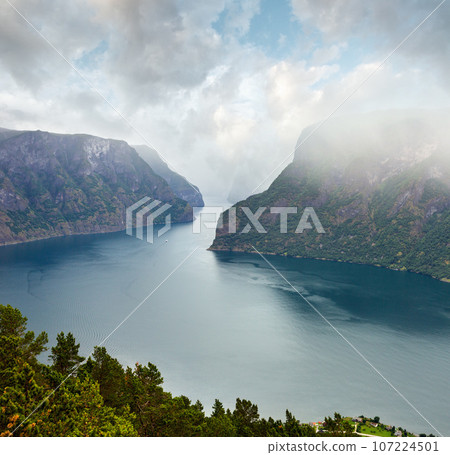 Stegastein Viewpoint view, Aurland, Norway 107224501