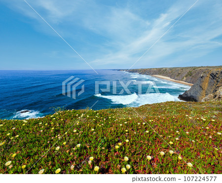 Summer Atlantic ocean coast (Algarve, Portugal). 107224577