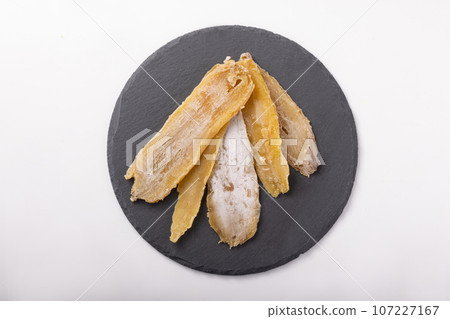 Dried sweet potatoes (Beni Haruka from Ibaraki Prefecture) 107227167