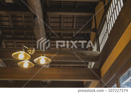 Ceiling of an old folk house cafe 107227374