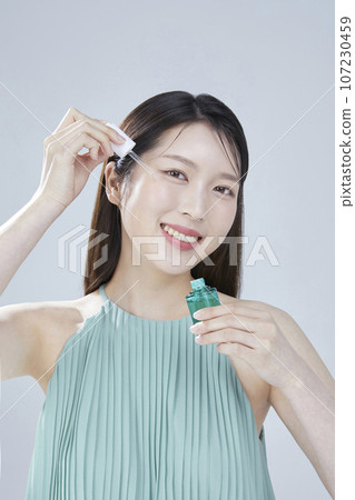 beauty concept photo of korean asain beautiful woman with cosmetic beauty concept photo of korean asain beautiful woman with cosmetic 107230459