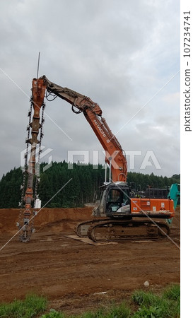 Heavy machinery at the construction site Heavy machinery at the construction site 107234741