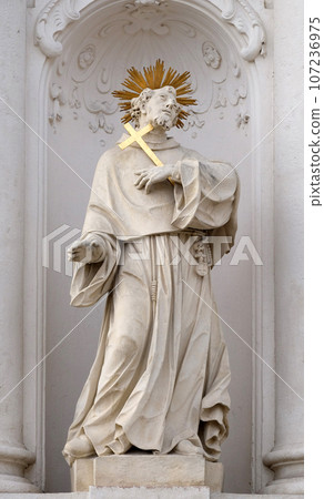 Saint Francis of Assisi on the portal of Mariahilf church in Graz, Styria, Austria Saint Francis of Assisi on the portal of Mariahilf church in Graz, Styria, Austria 107236975