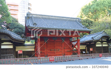 東京大學赤門、國家重要文化財產本鄉校區舊加賀宅邸禦主殿門,東京都文京區本鄉 東京大學赤門、國家重要文化財產本鄉校區舊加賀宅邸禦主殿門,東京都文京區本鄉 107240040