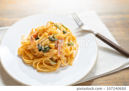 番茄奶油麵食 番茄奶油麵食 107240688