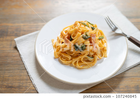 番茄奶油麵食 番茄奶油麵食 107240845