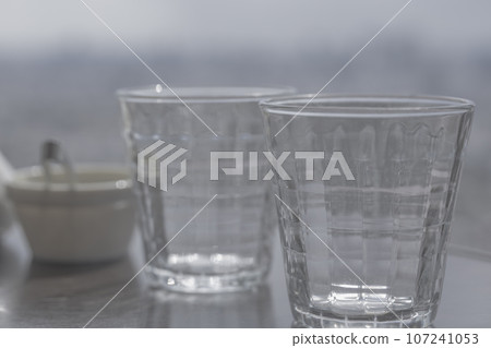 An empty glass An empty glass 107241053