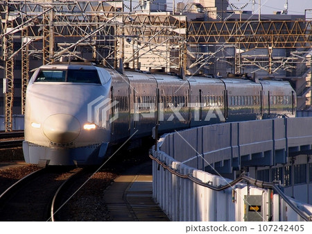 100系新幹線 山陽新幹線 岡山 107242405