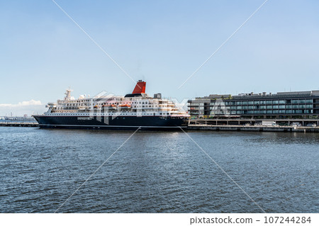 [Kanagawa Prefecture] Yokohama Hammerhead 107244284