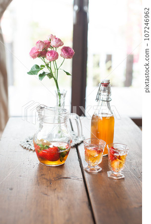 tea time drinks 107246962