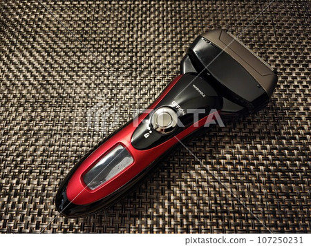 red electric shaver red electric shaver 107250231