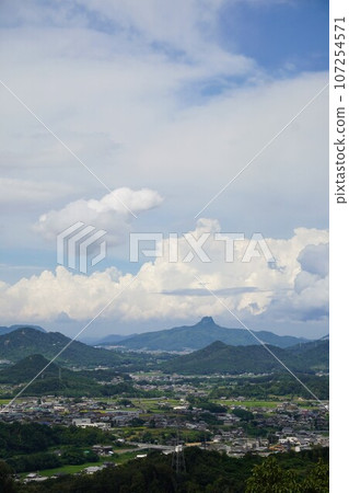 Scenery from Mt. Mitsuishi [Sanuki City, Kagawa Prefecture] Miroku Natural Park 8 107254571
