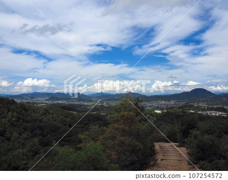 Scenery from Mt. Mitsuishi [Sanuki City, Kagawa Prefecture] Miroku Natural Park 9 107254572