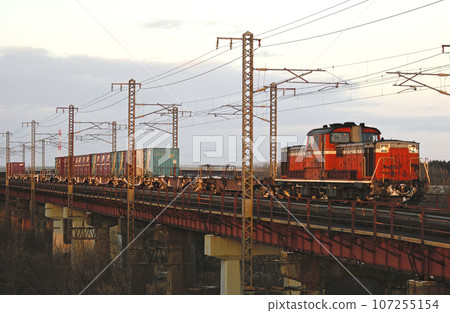 函館本線豐幌江別 JR Freight DD51-1168（鷲別） 107255154
