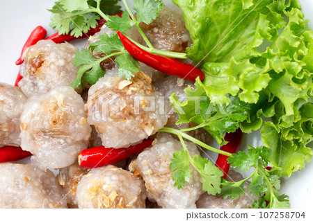 Tapioca balls with pork filling 107258704