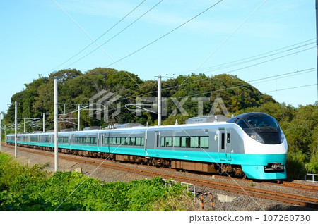 Joban Line Limited Express in revival green color Joban Line Limited Express in revival green color 107260730
