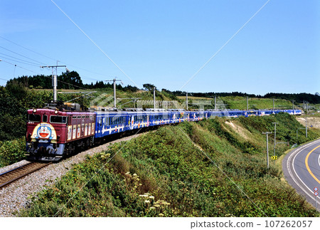 2002 ED793 Rapid Kaikyo running on the former Esashi Line 107262057