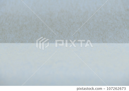 日本紙製成的淺色和深色圖像的背景材料（米色） 107262673